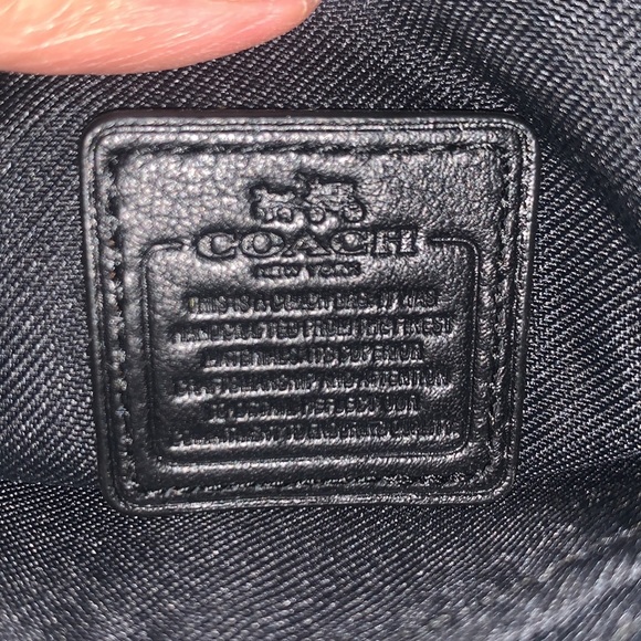 Coach Wristlet BOHO SV Hawk Feather Card Holder . - Picture 5 of 9